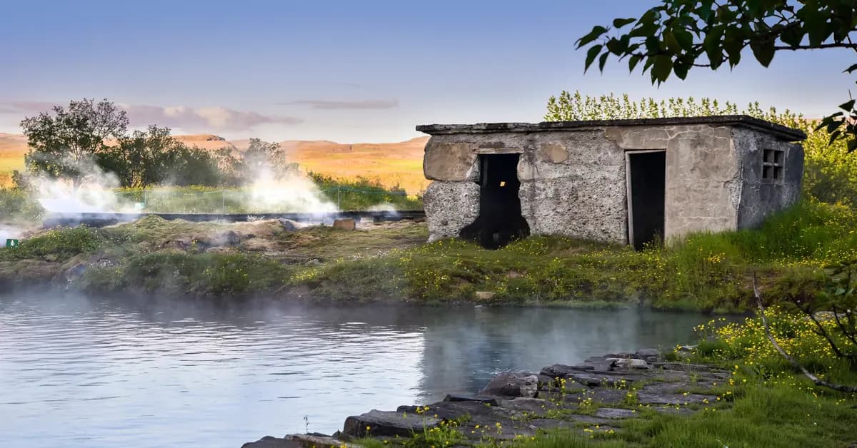 Secret Lagoon